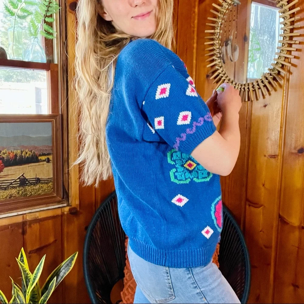 Electric blue vintage floral cardigan 💙